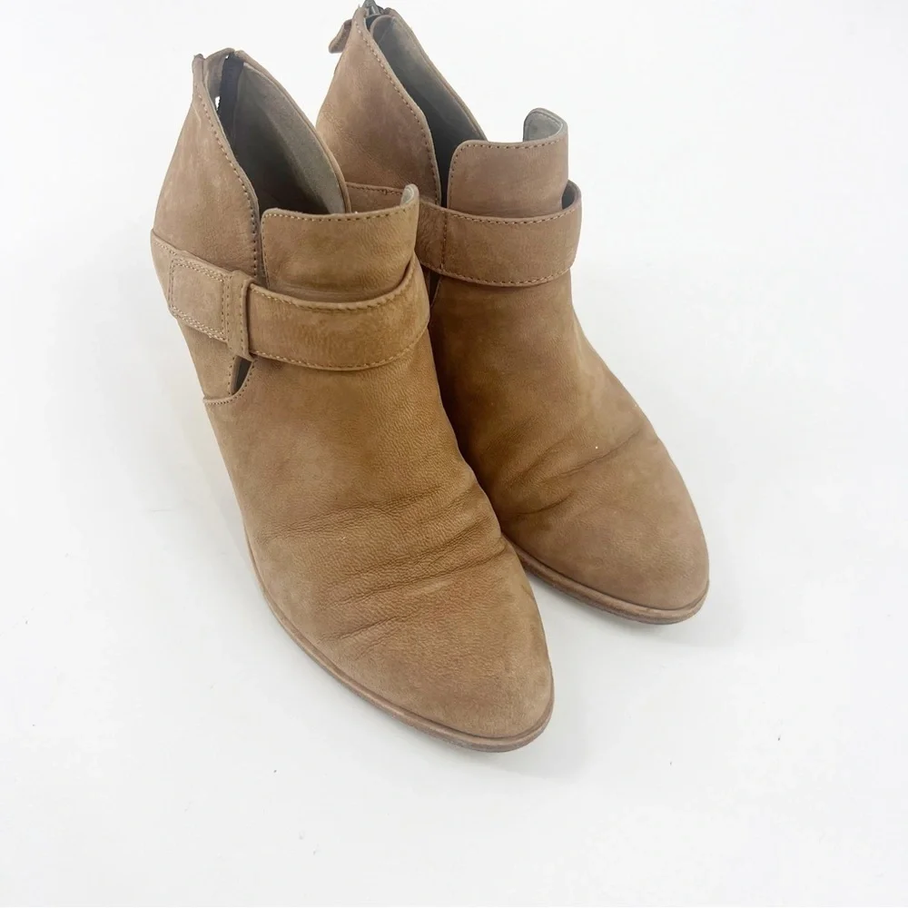 ✅ Eileen Fisher Womens Ankle‎ Boots Size 7 Almond Toe Brown Strap Leather Autumn